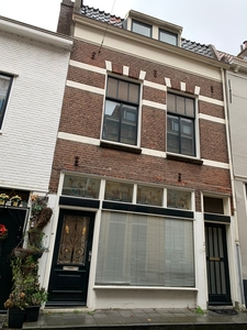 Bovenwoning Herenstraat, Middelburg huren?