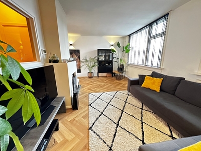 Appartement te huur Van Barbansonstraat, Voorburg