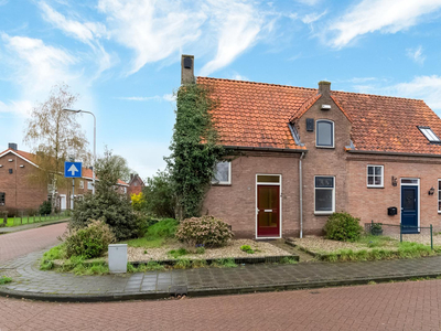 Damstraat 18