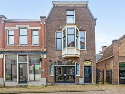 Kerkstraat 33