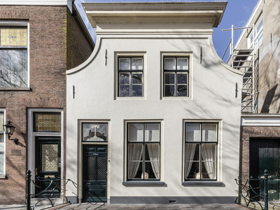 Voorstraat 11