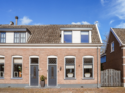 Voorstraat 15