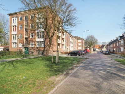 Nassaustraat in Tilburg (59m2)