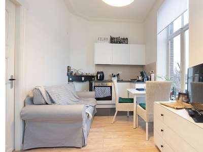 Huur 1 slaapkamer appartement van 27 m² in Maastricht