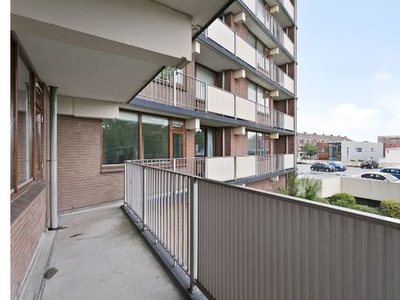 Huur 1 slaapkamer appartement van 54 m² in Maastricht