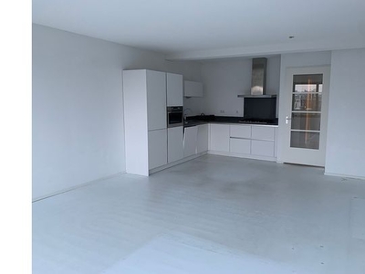 Huur 1 slaapkamer appartement van 74 m² in Amsterdam