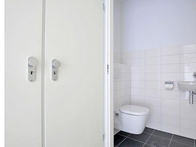 Huur 1 slaapkamer appartement van 81 m² in Amsterdam