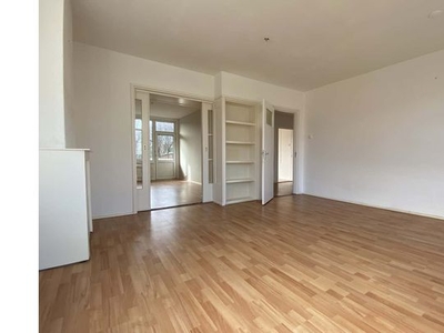 Huur 2 slaapkamer appartement van 100 m² in Groningen