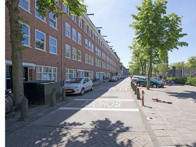 Huur 2 slaapkamer appartement van 53 m² in Amsterdam