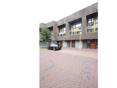 Huur 2 slaapkamer appartement van 70 m² in Utrecht