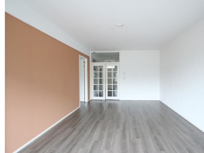 Huur 2 slaapkamer appartement van 75 m² in Utrecht