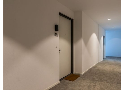 Huur 2 slaapkamer appartement van 76 m² in 's-Gravenhage