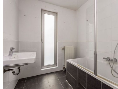 Huur 3 slaapkamer appartement van 146 m² in Velp