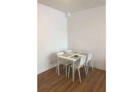 Huur 3 slaapkamer appartement van 85 m² in Amsterdam