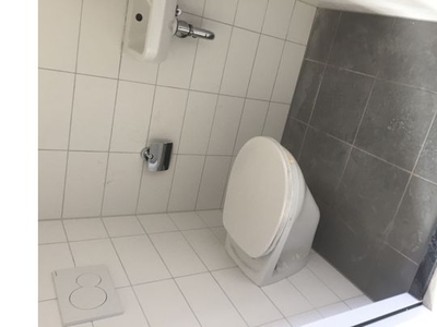 Huur 3 slaapkamer appartement van 92 m² in 's-Gravenhage