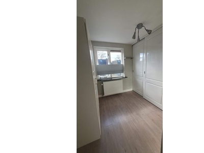 Huur 4 slaapkamer huis van 146 m² in Zeist