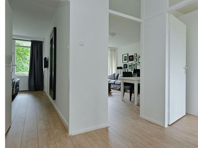 Huur 2 slaapkamer appartement van 75 m² in Amstelveen