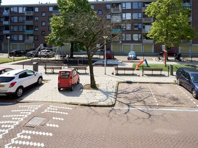 Lou Jansenplein in Amsterdam (66m2)