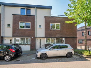 Engeliena Schaapstraat 24