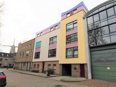 Bovenwoning (dubbel bovenhuis) te huur in Schiedam