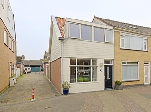 Woonhuis in Den Helder met 3 kamers