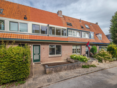 Backerstraat 5