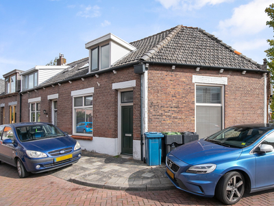 Jacob Banestraat 14