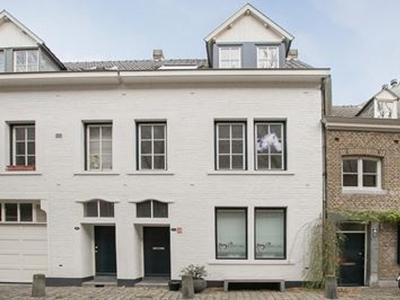 Sint Bernardusstraat 25B