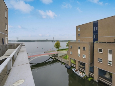 Urkwal in Almere (94m2)