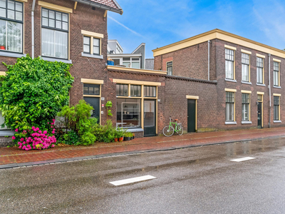 Oranjeboomstraat 12