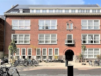 Floris Versterstraat in Amsterdam (154m2)