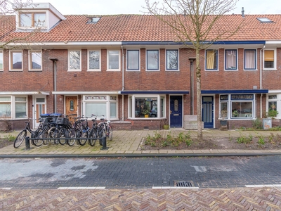 Adriaan van Zwietenstraat 18