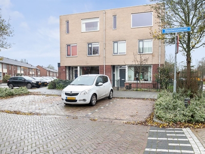 Keucheniusstraat 24