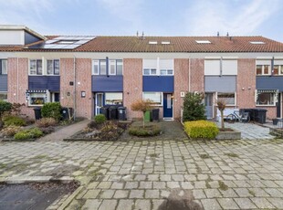 Woonhuis in Tholen met 5 kamers