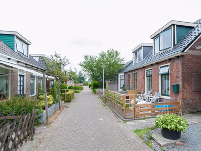 Woning te huur Uniabuert, Stiens