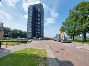 Portiekflat Charloisse Hoofd 83-A, Rotterdam kopen?