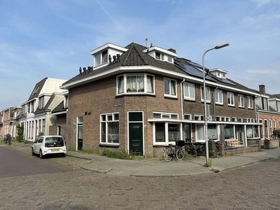 Diepenveenseweg in Deventer (25m2)