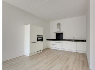 Huur 1 slaapkamer appartement van 56 m² in Amsterdam