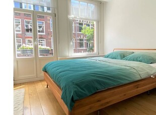 Huur 4 slaapkamer appartement van 100 m² in Amsterdam