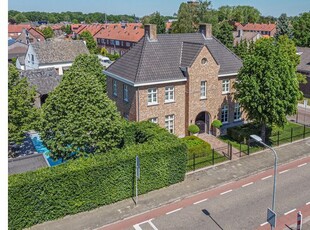 Huur 4 slaapkamer huis van 243 m² in Belfeld