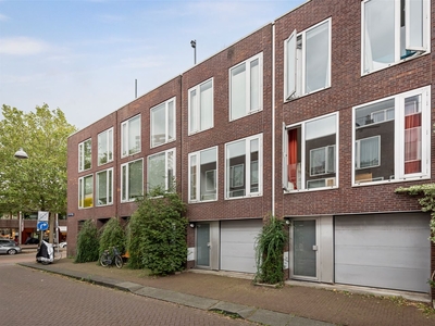 C.J.K. van Aalststraat 67