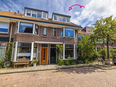 Van der Hoevenstraat 4