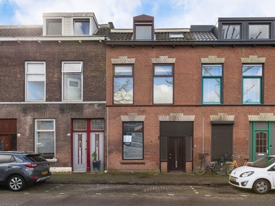 Willem Brouwerstraat in Schiedam (119m2)