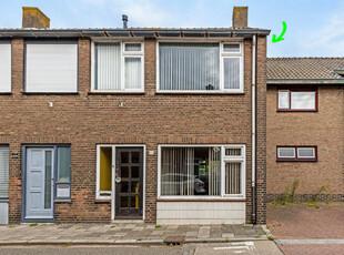 Dorpsstraat 83