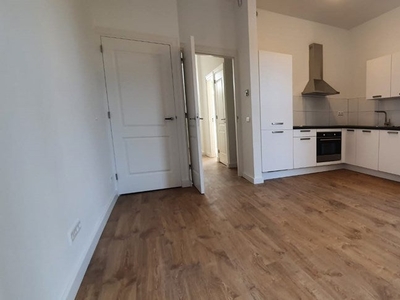 Appartement Boezemstraat in Rotterdam