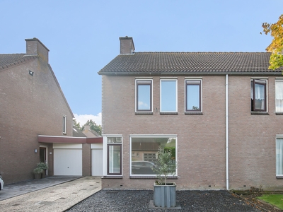 Huis Martinus Nijhofflaan in Kloetinge