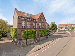 Stationsstraat 8