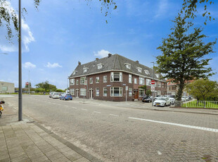 Zestienhovensekade 119B