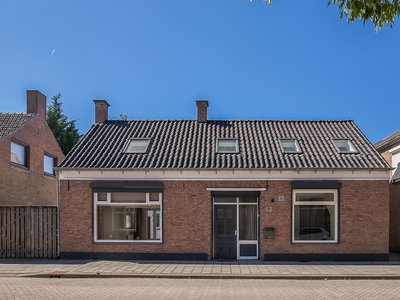 Onze Lieve Vrouwestraat 141