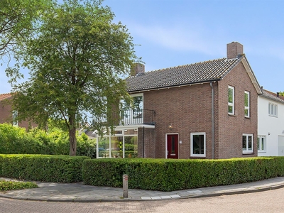 Torenstraat 27